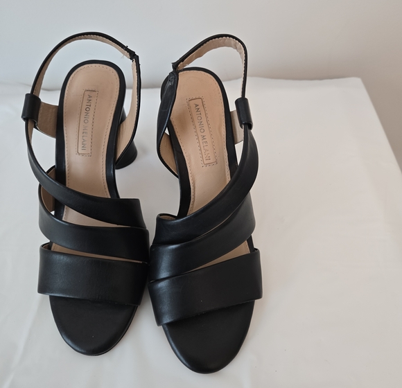 ANTONIO MELANI Shoes - Antonio Melani Black Leather Crisscross Sandals – Size 6, 2.5–3" Heel